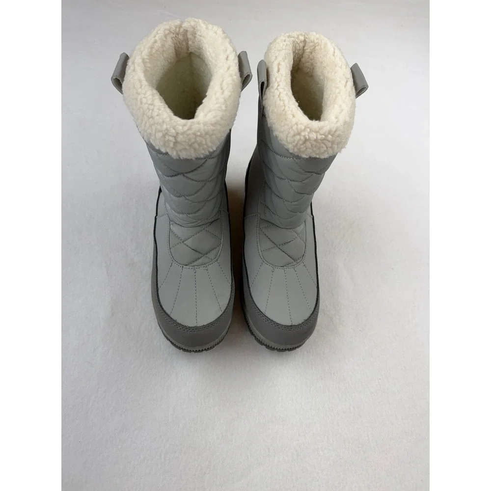 Magellan Outdoors Womens Grey Quilted Waterproof Winter Snow Boots Faux Fur 9B
